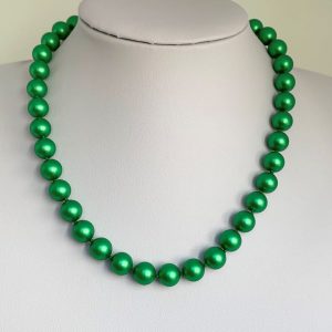 Swarovski crystal pearl green necklace