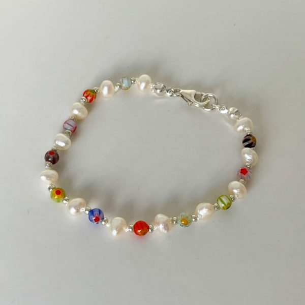 Freshwater pearl multi-coloured bracelet